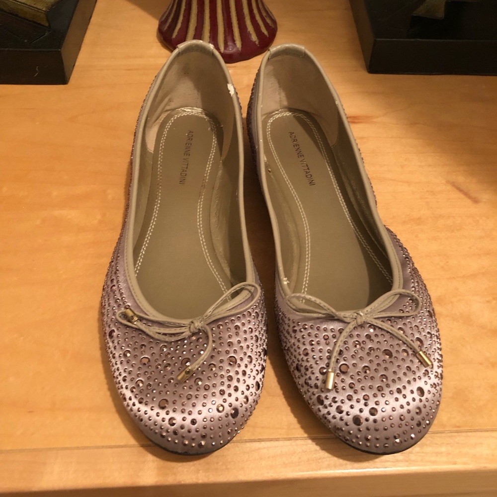 🌼Spring sale!!!!! Adrienne Vittadini flats 🔥
